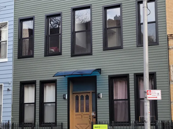 781 Seneca Avenue image 1 of 7