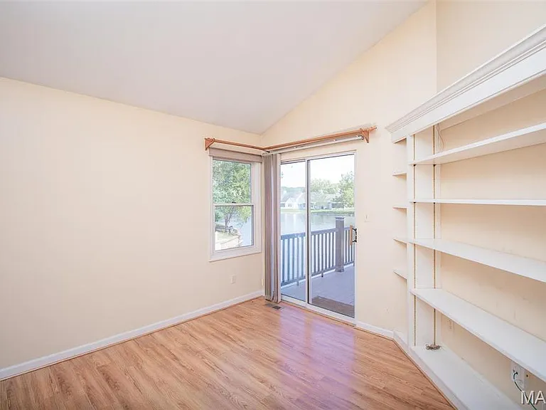 3309 Lower Lakes Estates Dr — Photo 8