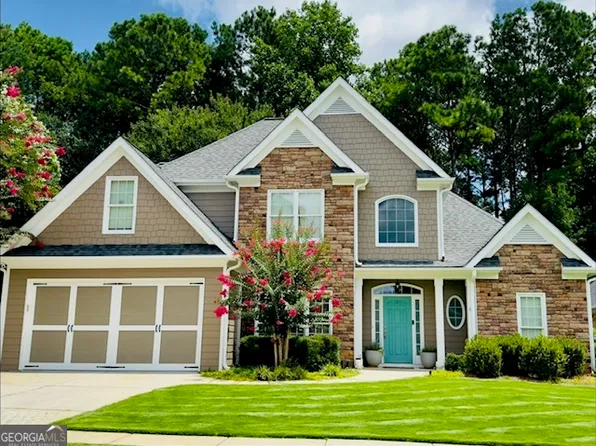 77 Greenview Dr, Newnan, GA 30265