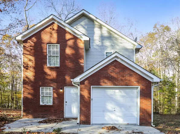 195 Wynnmeade Pkwy, Peachtree City, GA 30269