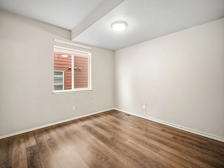 8411 N James Ct — Photo 57