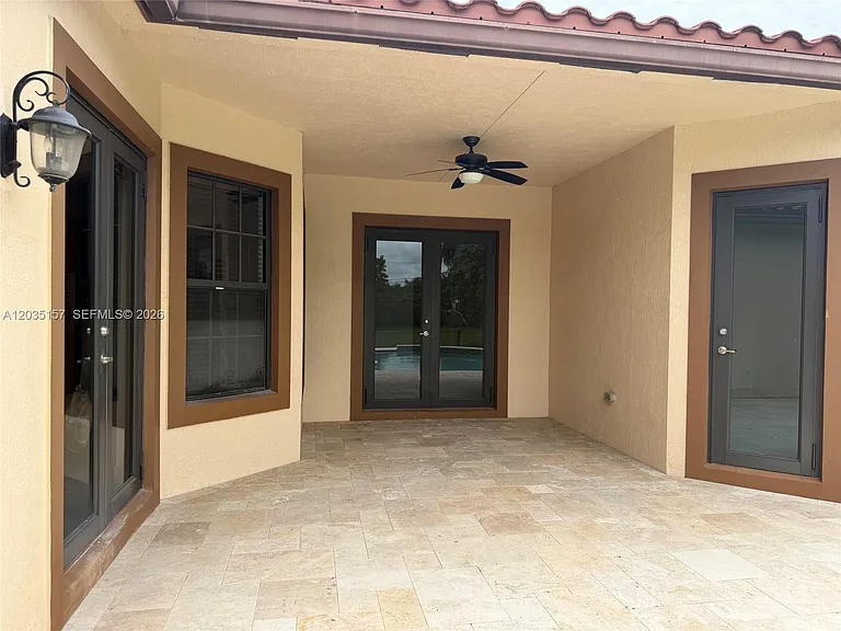 8711 NW 41st St — Photo 18