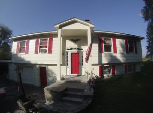 231 Bethlehem Rd, Littleton, NH 03561