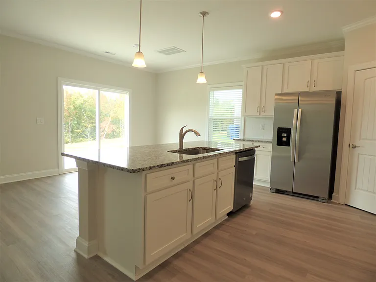 110 Tavern Trl — Photo 5