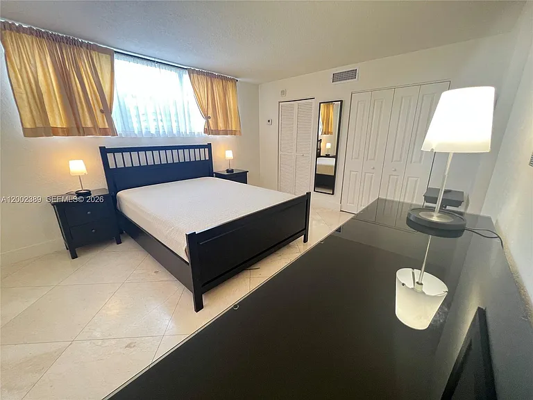 1750 James Ave #5D — Photo 21
