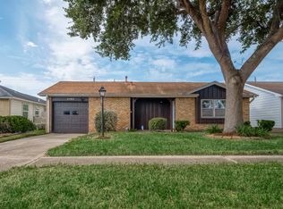2703 Cypress St, Pasadena, TX 77502