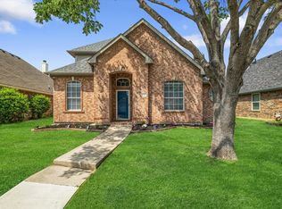 1649 Big Bend Dr, Lewisville, TX 75077