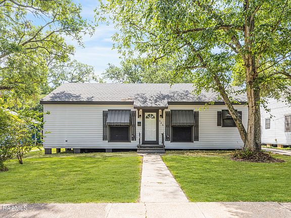 2nd image of 306 Dodson St