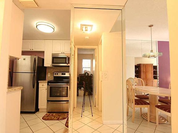 2nd image of 10130 Sunrise Lakes Blvd APT 312