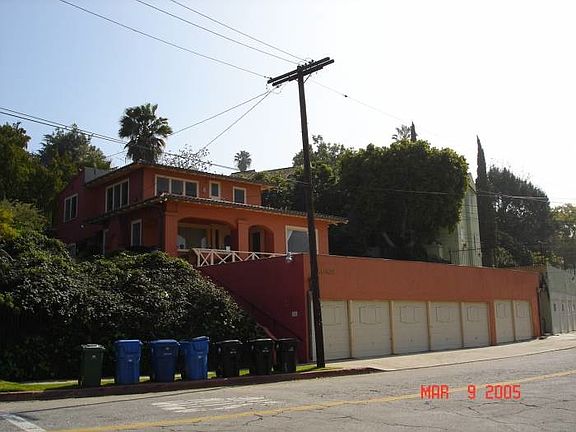 2nd image of 870 N Occidental Blvd #2