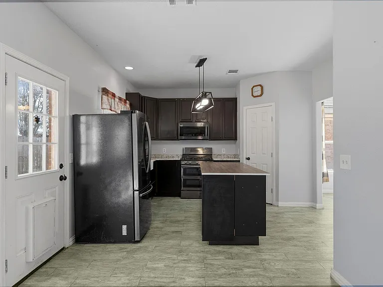 5615 Brigstone Park Dr — Photo 37