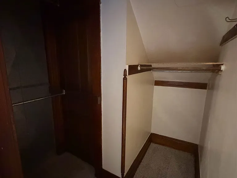 610 N Sycamore St #1 — Photo 31
