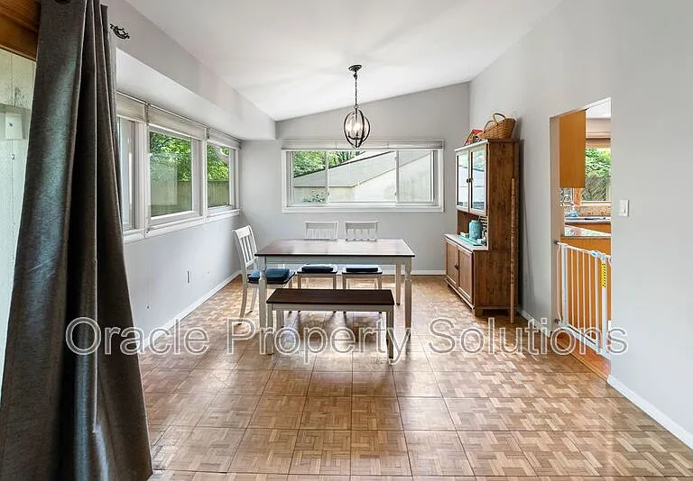 5360 Red Lake Ct — Photo 6
