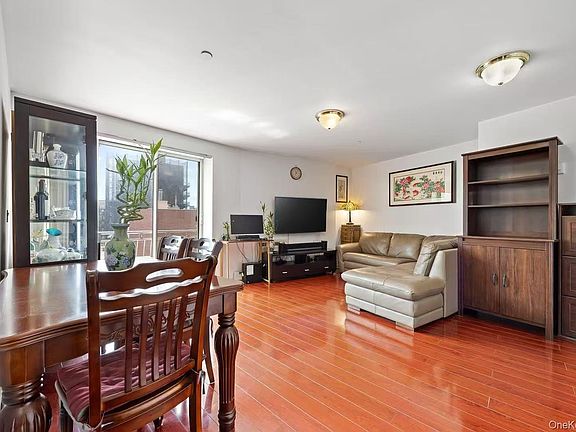 3rd image of 13708 31st Road #6D