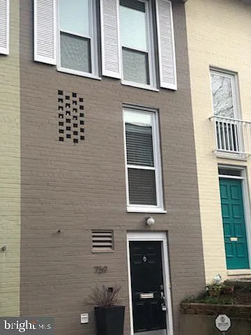 759 Delaware Ave SW #179 — Photo 13