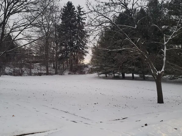 714 Lafayette St, Ionia, MI 48846