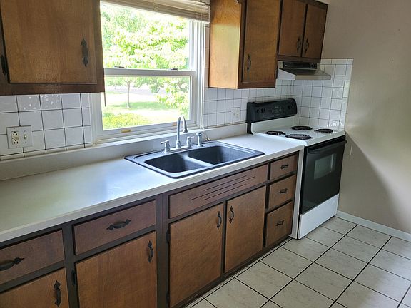 5th image of 617 Washington Ave