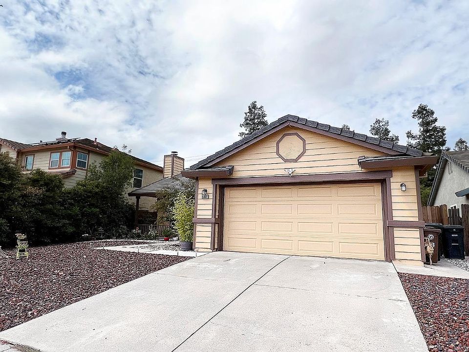1st image of 8881 Harvest Hill Way