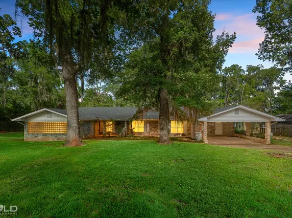 321 Evangeline Dr, Elm Grove, LA 71051