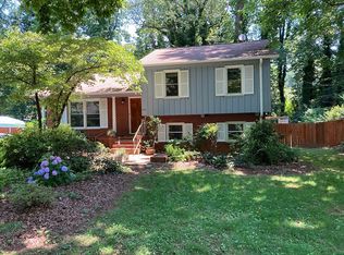 5123 Greenbrook Dr, Charlotte, NC 28205
