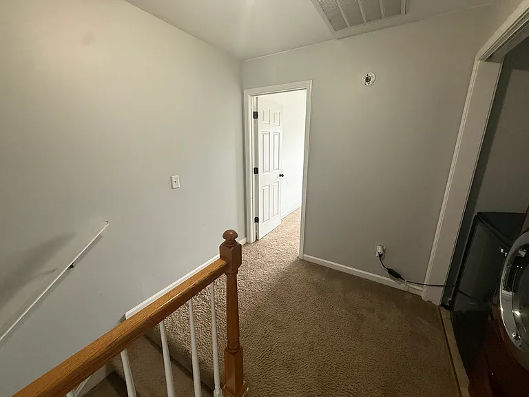 9084 Haileys Pond Dr — Photo 13