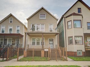 8220 S Houston Ave, Chicago, IL 60617