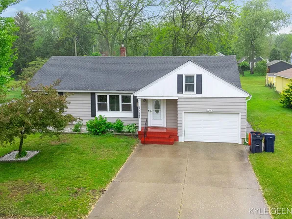 100 E 35th St, Holland, MI 49423