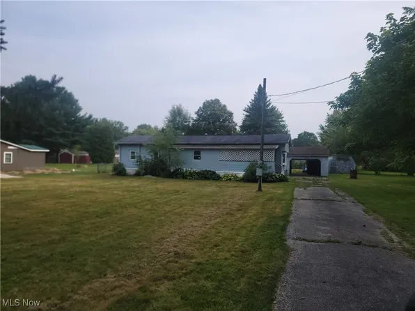 6938 Gay Ave, Andover, OH 44003