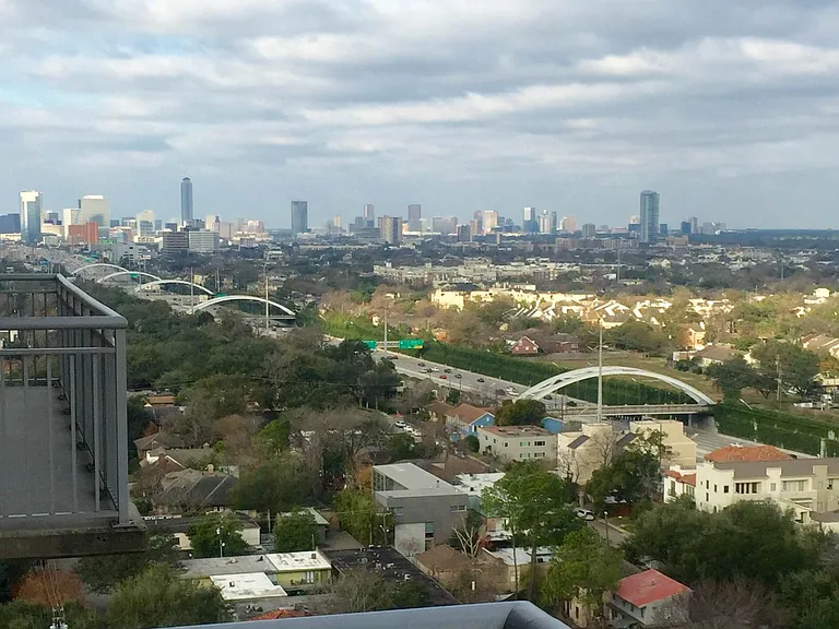 The Museum Tower — Photo 46