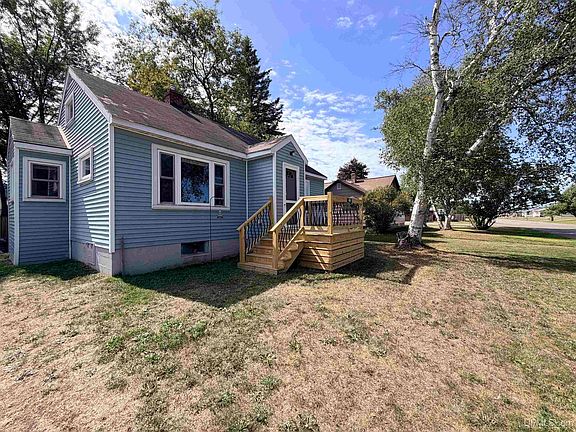 2nd image of 683 Cedar St