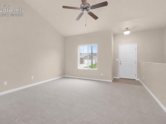 3rd image of 11558 Farnese Hts