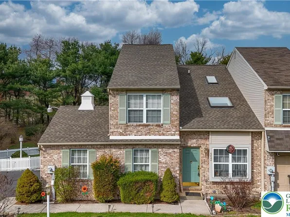 553 Wild Mint Ln, Allentown, PA 18104