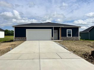 1316 S Sierra Hills Ct, Wichita, KS 67230