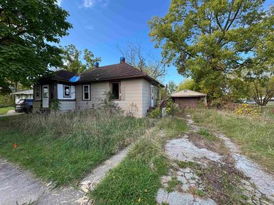 3211 Grant St, Saginaw, MI, 48601