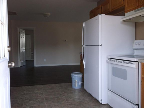2nd image of 29 Newman Ave