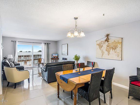 3rd image of 4850 Ocean Beach Blvd APT 301