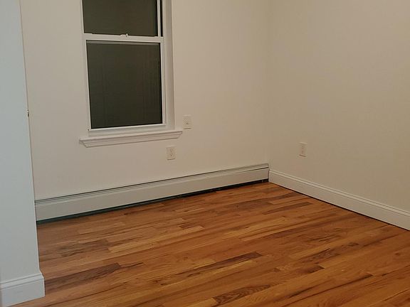 5th image of 1361 Bronx River Ave