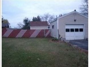 19 B St, Hudson, NH 03051
