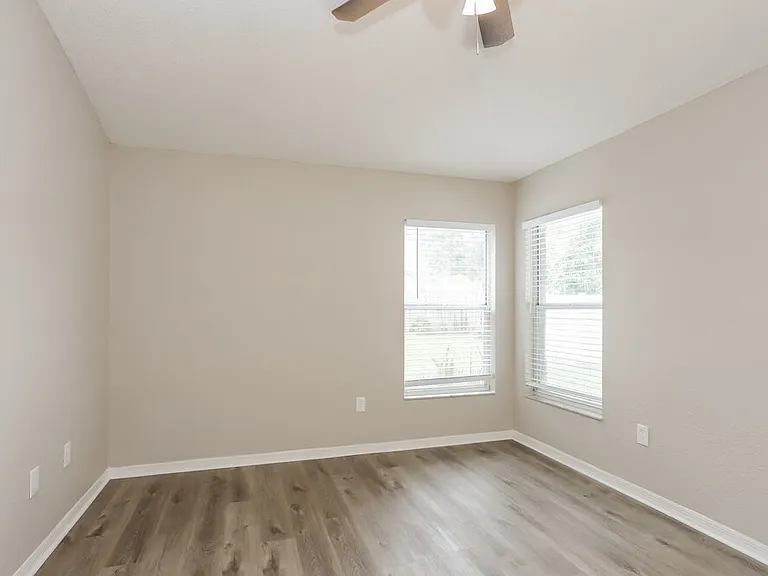 416 Sangria Dr — Photo 13