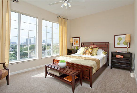 1st image of 2217 Ivan St APT 1517