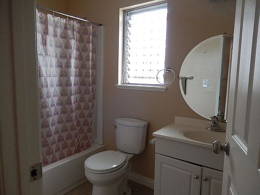 3rd image of 1228 E Shalene St