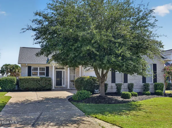 1067 Garden Club Way, Leland, NC 28451