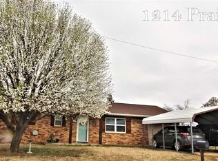1214 Prairie Ln, Yale, OK 74085