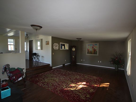 4th image of 118 Cherry Street
