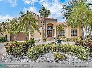 15621 SW 12th St, Pembroke Pines, FL 33027