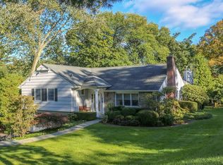 36 Hillandale Rd, Rye Brook, NY 10573