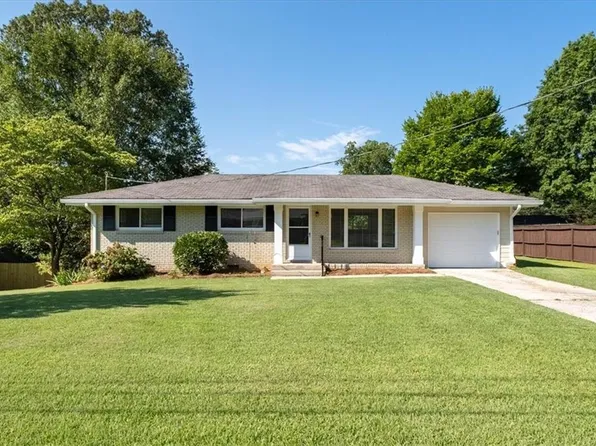 616 Rosedale Dr SE, Smyrna, GA 30082