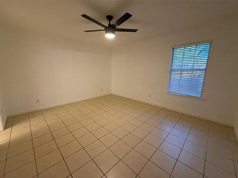 103 N Mockingbird Cir — Photo 6