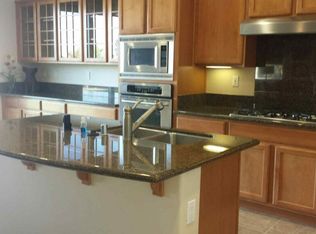 5010 Via Sienna Dr, Bakersfield, CA