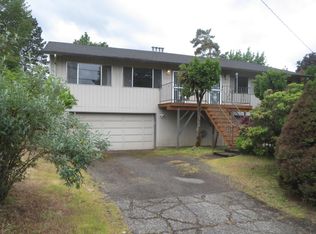 2717 E 16th St, Vancouver, WA 98661